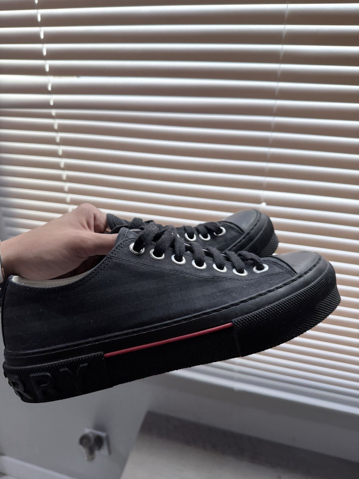 Burberry Sneakers