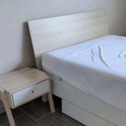 Voelkel Six-Piece Queen Bedroom Set With Framed Pictures 