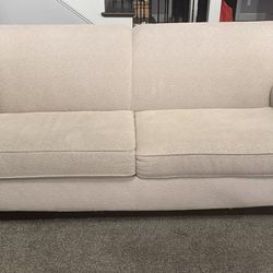 Jordan’s furniture flexsteel sofa