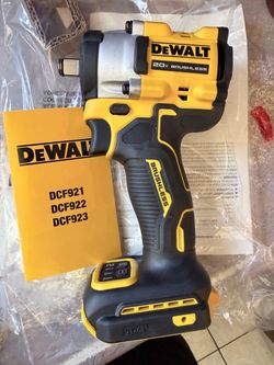 DeWalt 20V Brushless Impact Wrench