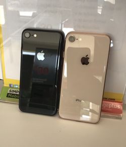 iPhone 8 64GB Unlocked Excellent Condition