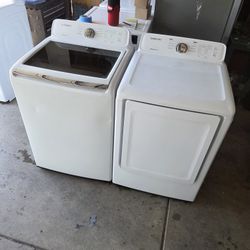 Samsung Washer And Electric Dryer Large Capacity 