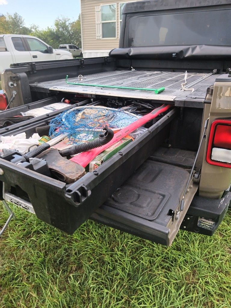 Jeep Gladiator Tool Box