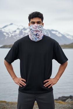 Unisex Antarctica Face Guard Neck Gaiter Scarf Soft Fiber 10”x 19” Port Lockroy