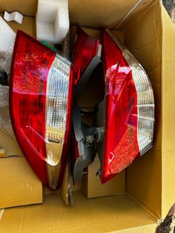 2015 Toyota Camry se taillights