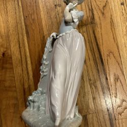 Lladro Aesthetic Pose #4580