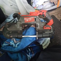 Milwaukee Band Saw