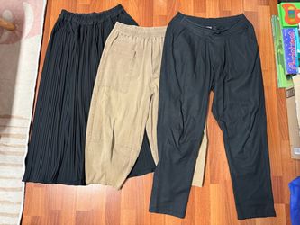 woman wide pants size 8 $5 for all