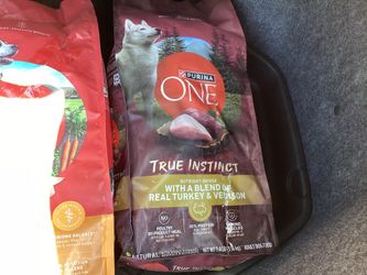 Purina one true instinct 7.4lbs dog food brand new