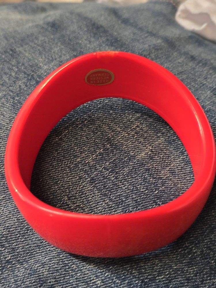 West Germany Made Early Bakelute Bangle Braclets  Pink And Red 