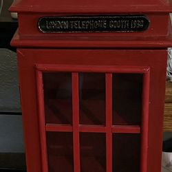 Wooden London, Telephone Booth