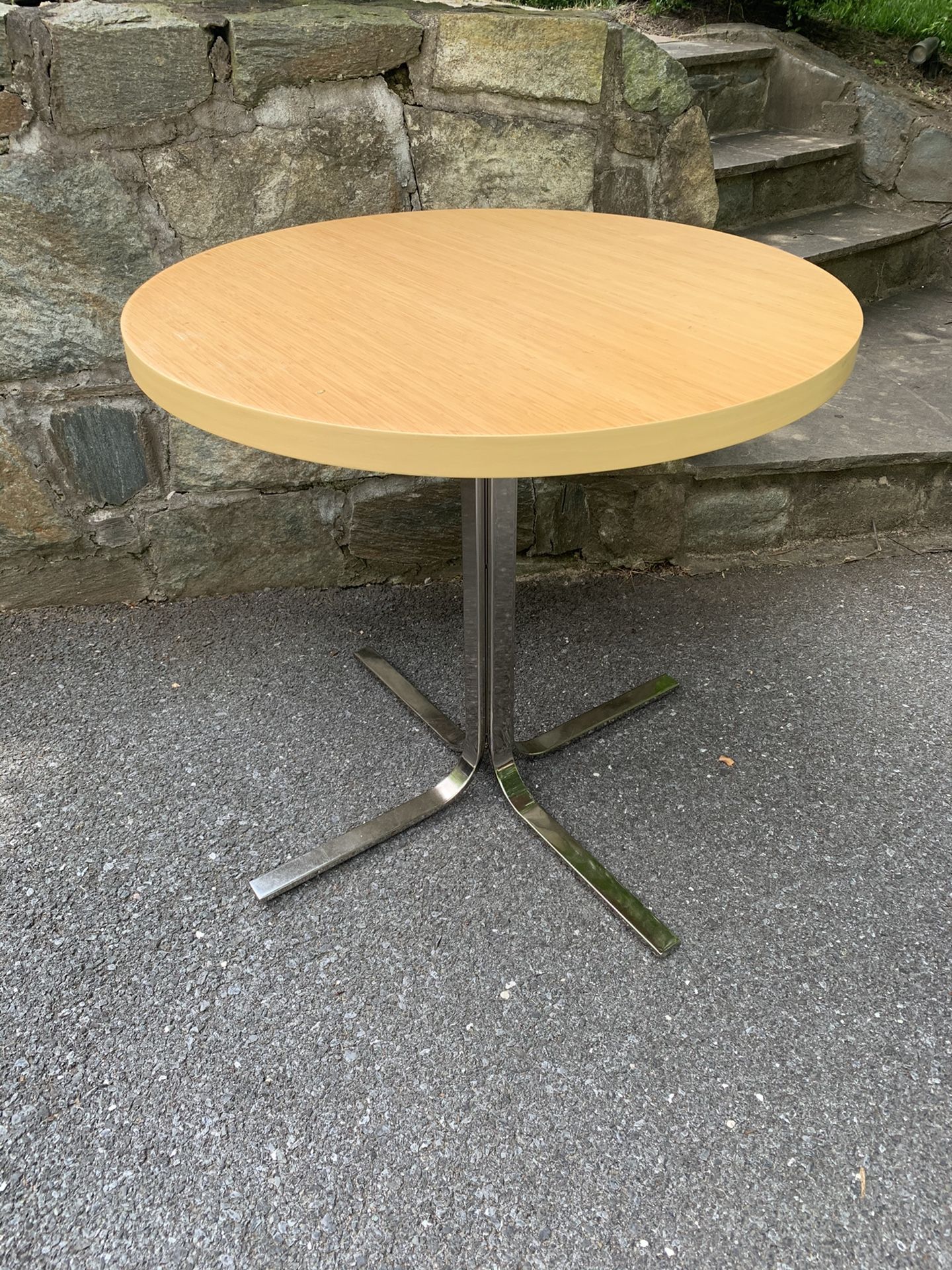 Round Dining Table for Sale!