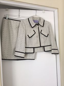 Women’s 2 Piece Skirt Suit - Vera Wang