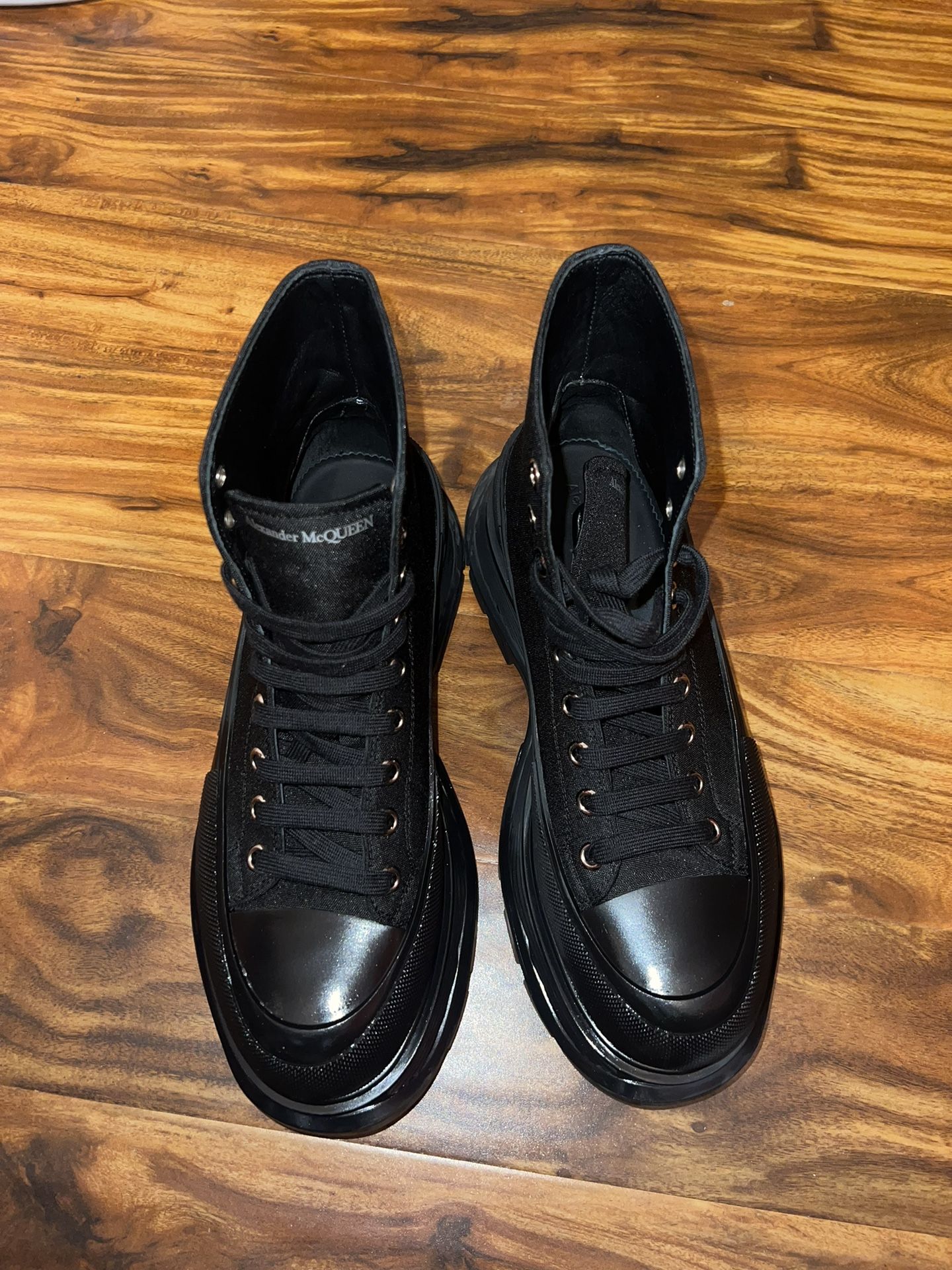 Alexander McQueen Tread Slick Boots 'Black'