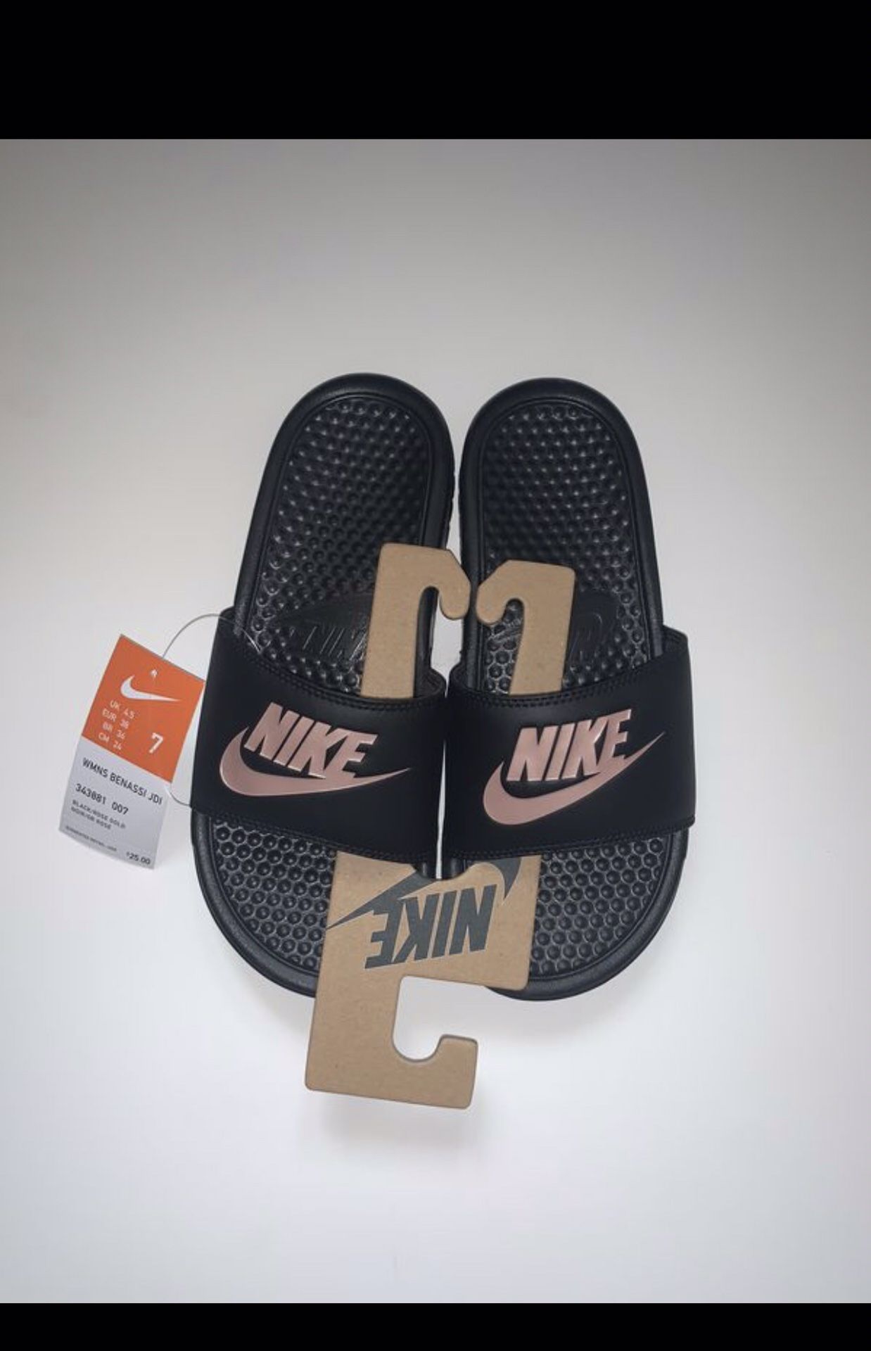 Nike slides