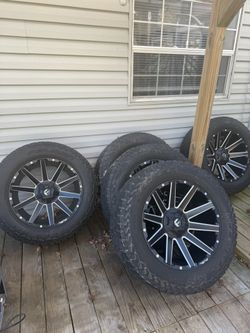 20” Rims And Tires