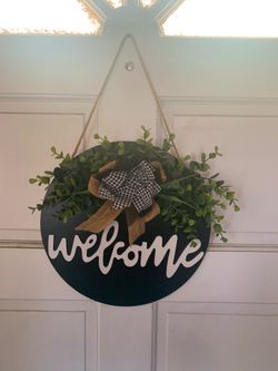 Door hanging decor
