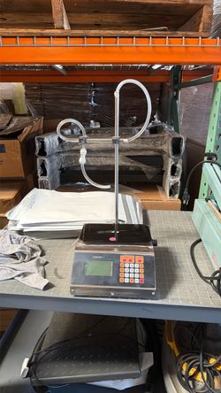Digital Liquid Filling Machine with Control Panel