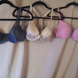 Victoria's Secret, Wacoal & Maidenform  Bra's