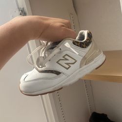 New Balance Toddle Size 10