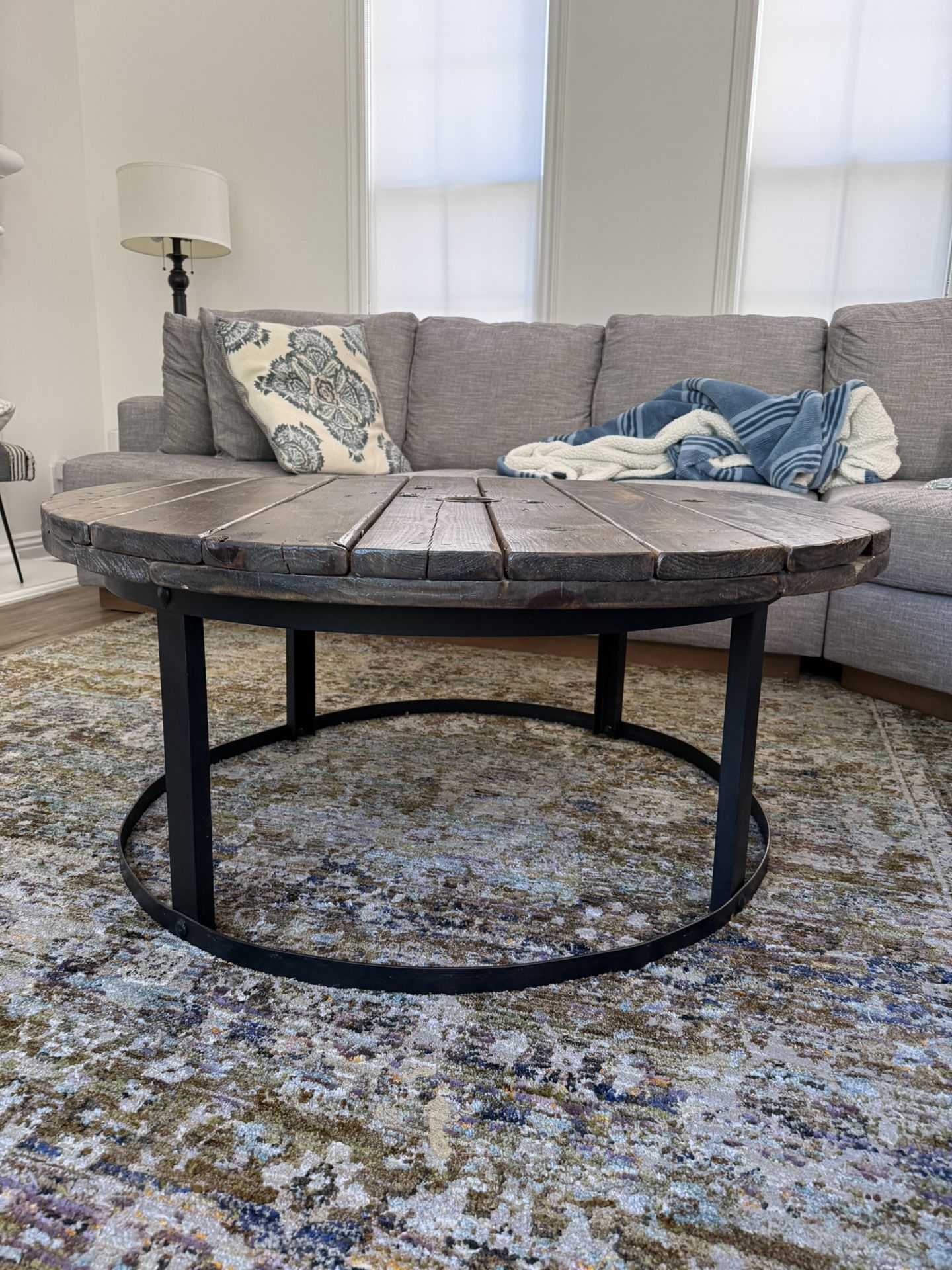 Matching coffee table and 2 End Tables