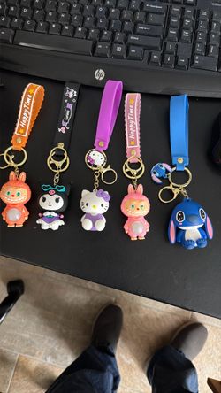 Hello Kitty / Stitch /Kuromi -key chain