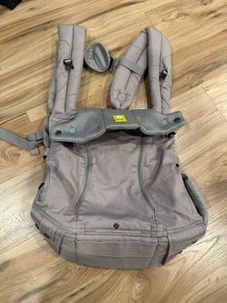 Lillie baby carrier