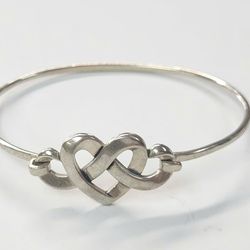 James Avery Retired Sterling Silver Twisted Heart Hook On Bangle Bracelet