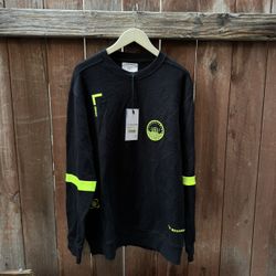 Les Benjamins Men’s Oversized BLack Sweatshirt With Neon Graphics Size Medium NWT