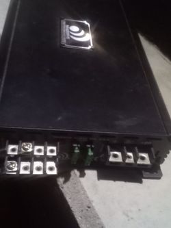 Blade high performance audio amplifier