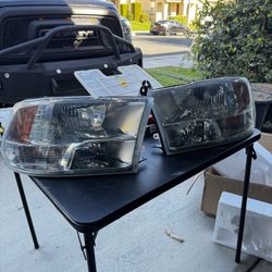 Ram 1500 / 2500 / 3500 Headlights Genuine OEM Mopar 