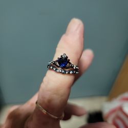 Size 7 Sapphire Ring Black Gold Band 2 Piece Set