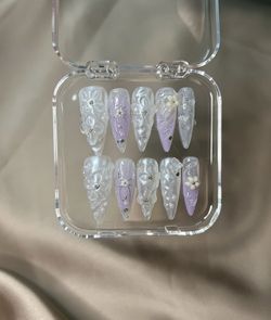 Lavender & Pearl 3D Floral Press-On Nails – Long Stiletto with Rhinestones