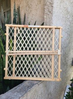 Pet Dog Gate Child Baby Safety Puppy Cat Door Expandable Barrier Plastic Fence