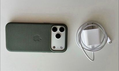 iPhone 17 pro max 256gb, silver color, unlocked