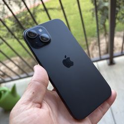 Iphone 15 ONLY T-MOBILE 128gb.