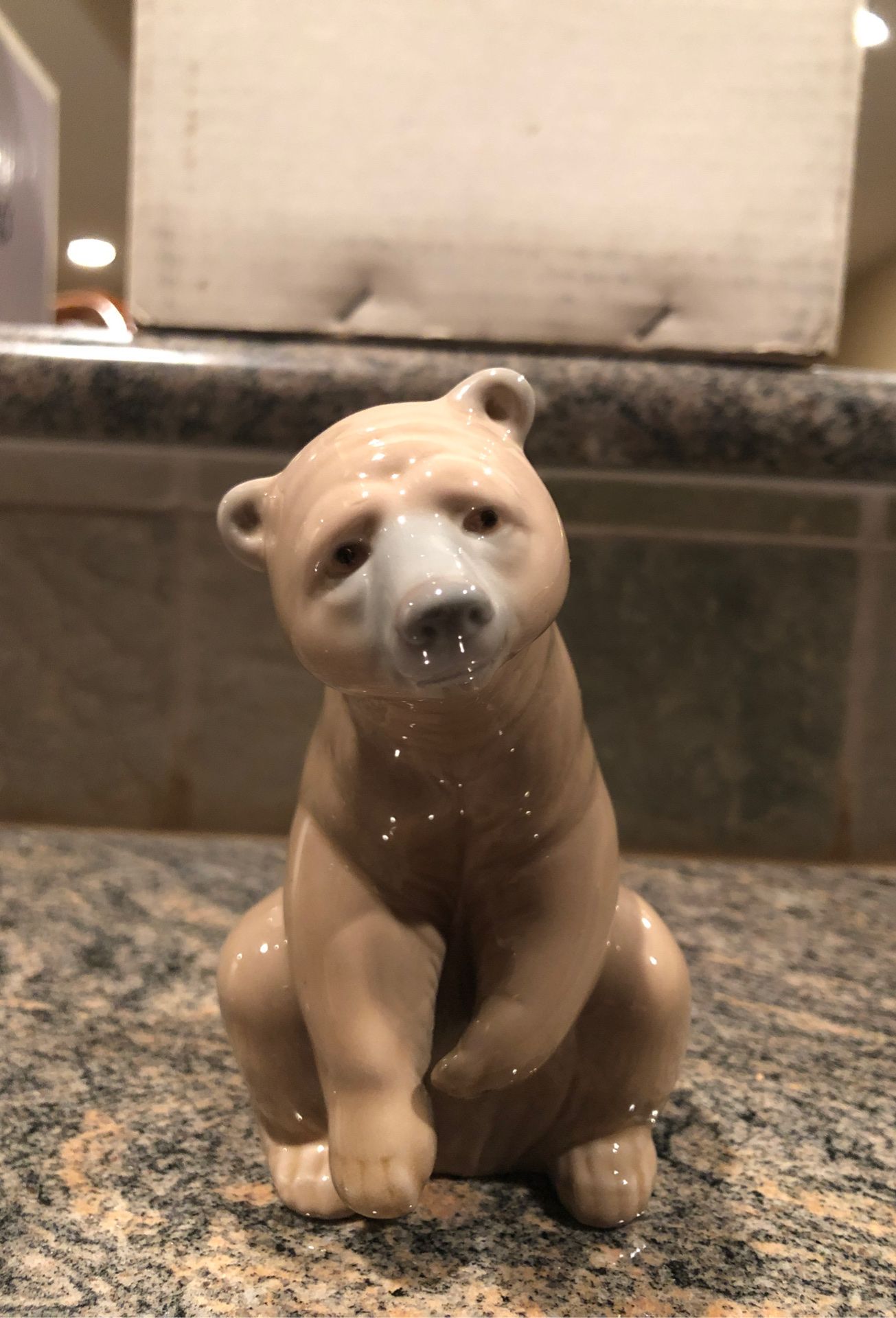 Lladro - bear figurine