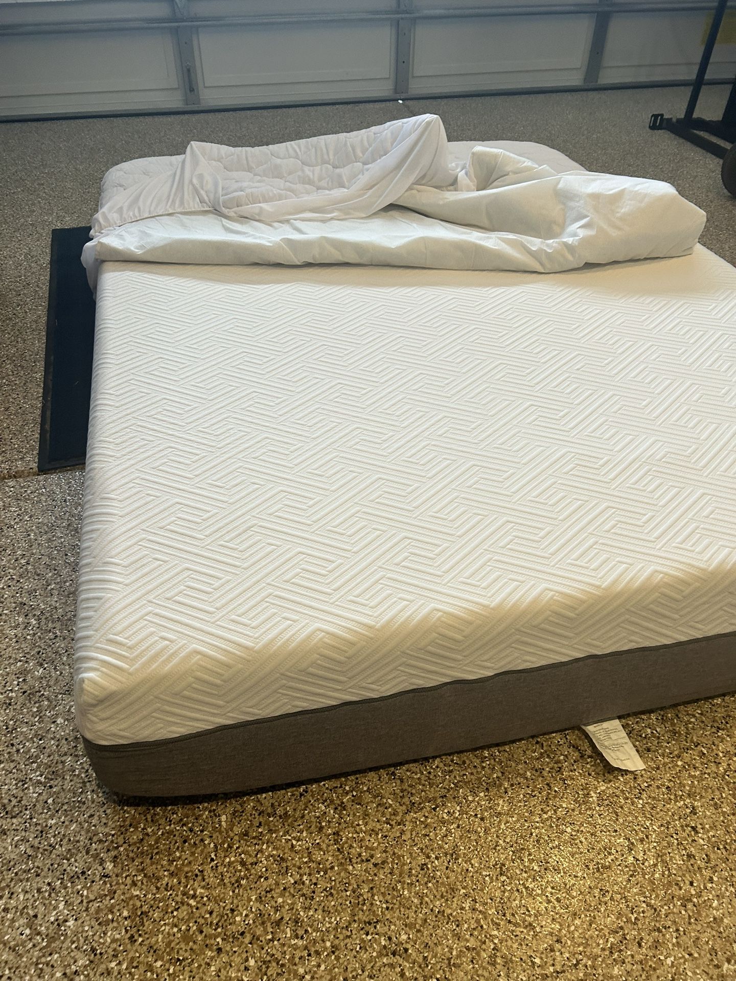 Queen Size Bed Set And Frame
