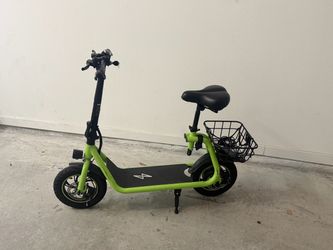 Phantom e-scooter