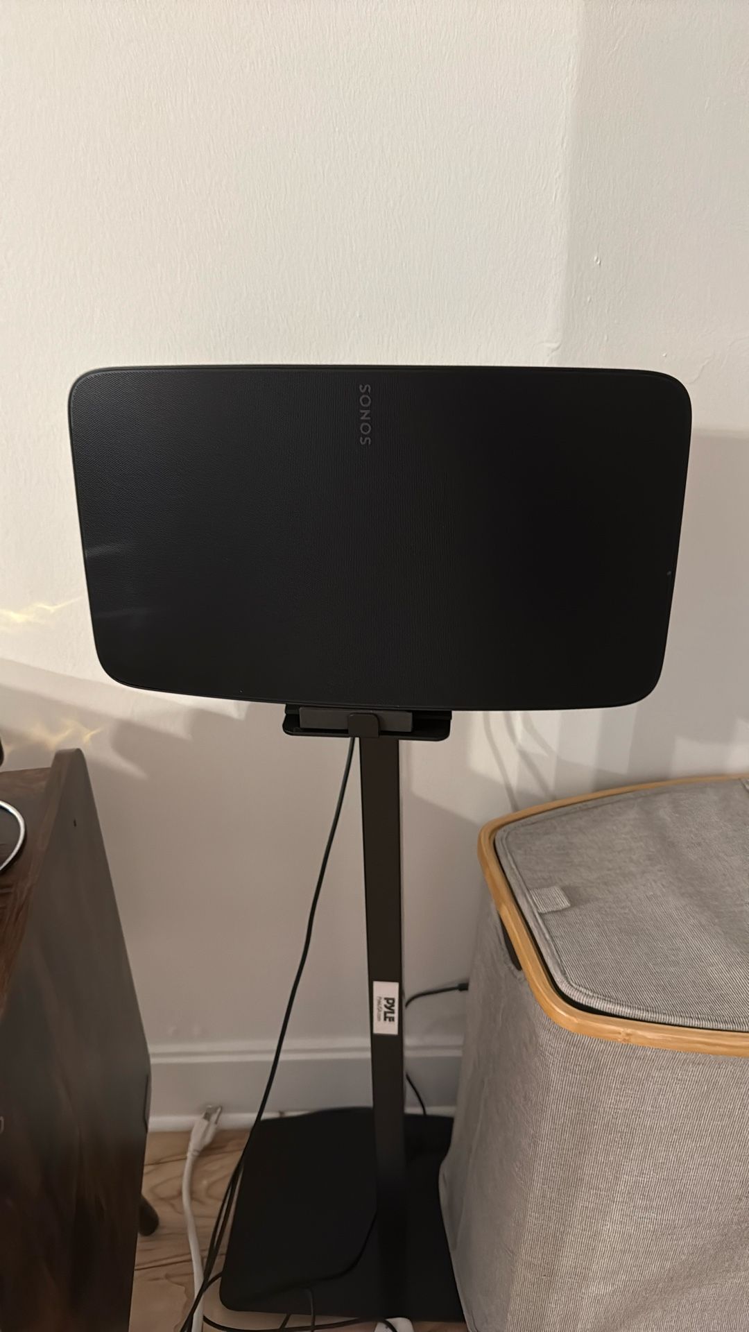 Sonos 5 With Stand 