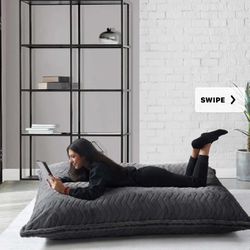 Extra Large Pillow Lounge Chair 