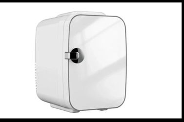 Mini Fridge (EAM-CZB01-WT)- 4L/6 Can Cooler & Warmer Classic White