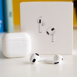AirPods Gen 3