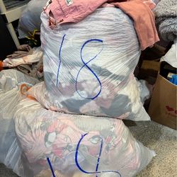 Toddler Girl used clothes in good condition