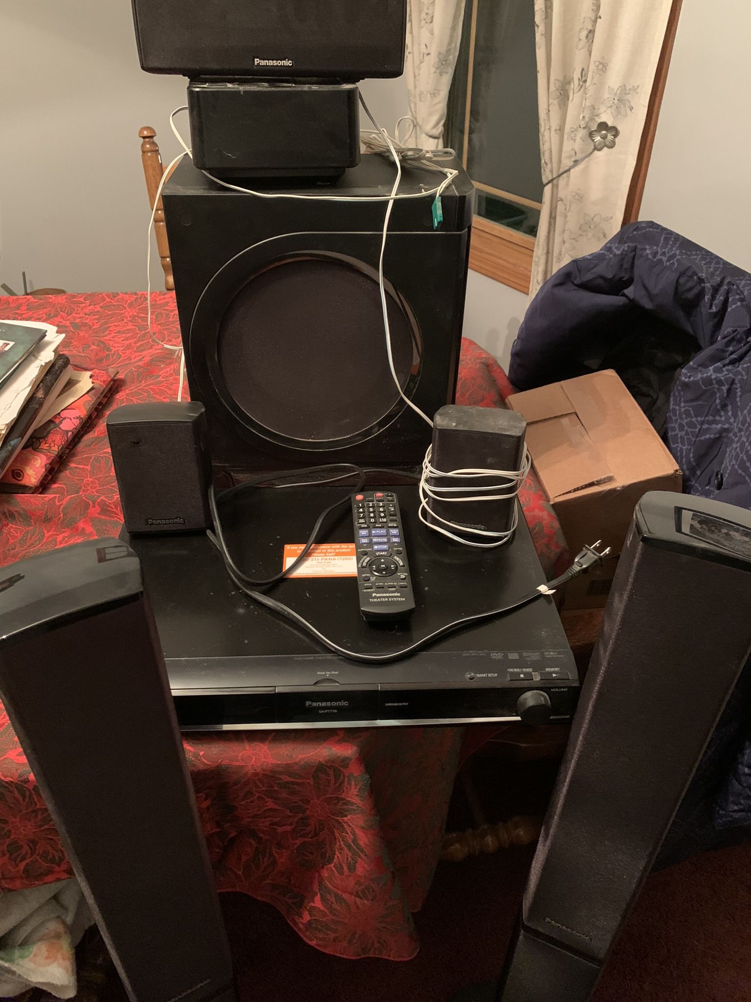 8 PC Panasonic SA-PT770 5 Disc Changer DVD Home Theater System
