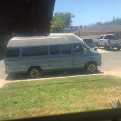 1979 Dodge Van Extended Wheel Chair Van No Life 84,000 Miles 