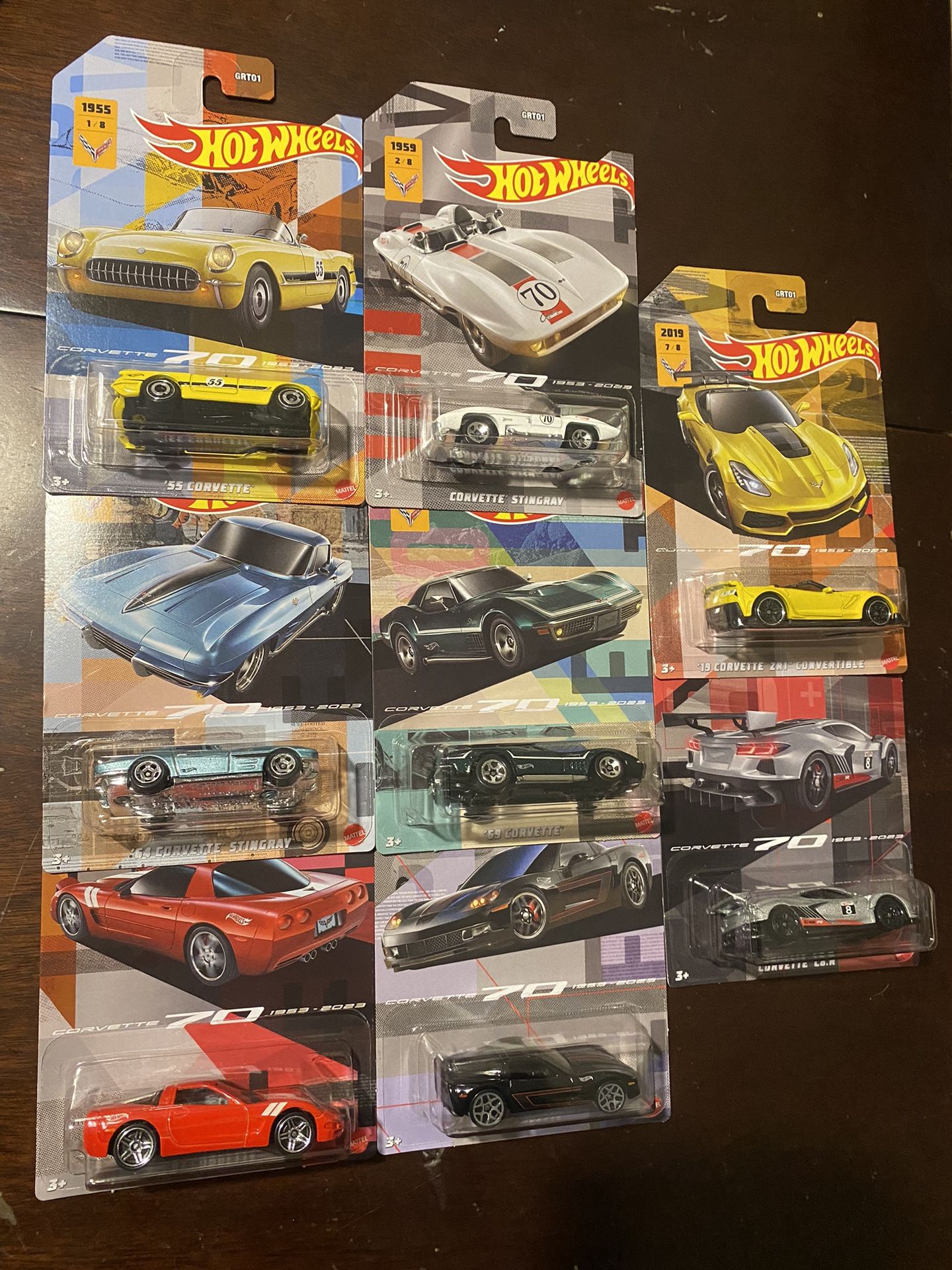 Hot Wheels Corvette Set 