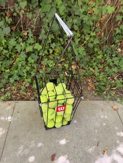 Wilson 75 ball pickup hopper basket like new with balls
