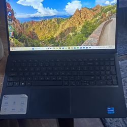 Laptop Inspiron 15 3530 