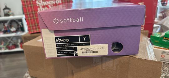 RIP IT - Women’s Softball Cleats - Size 7